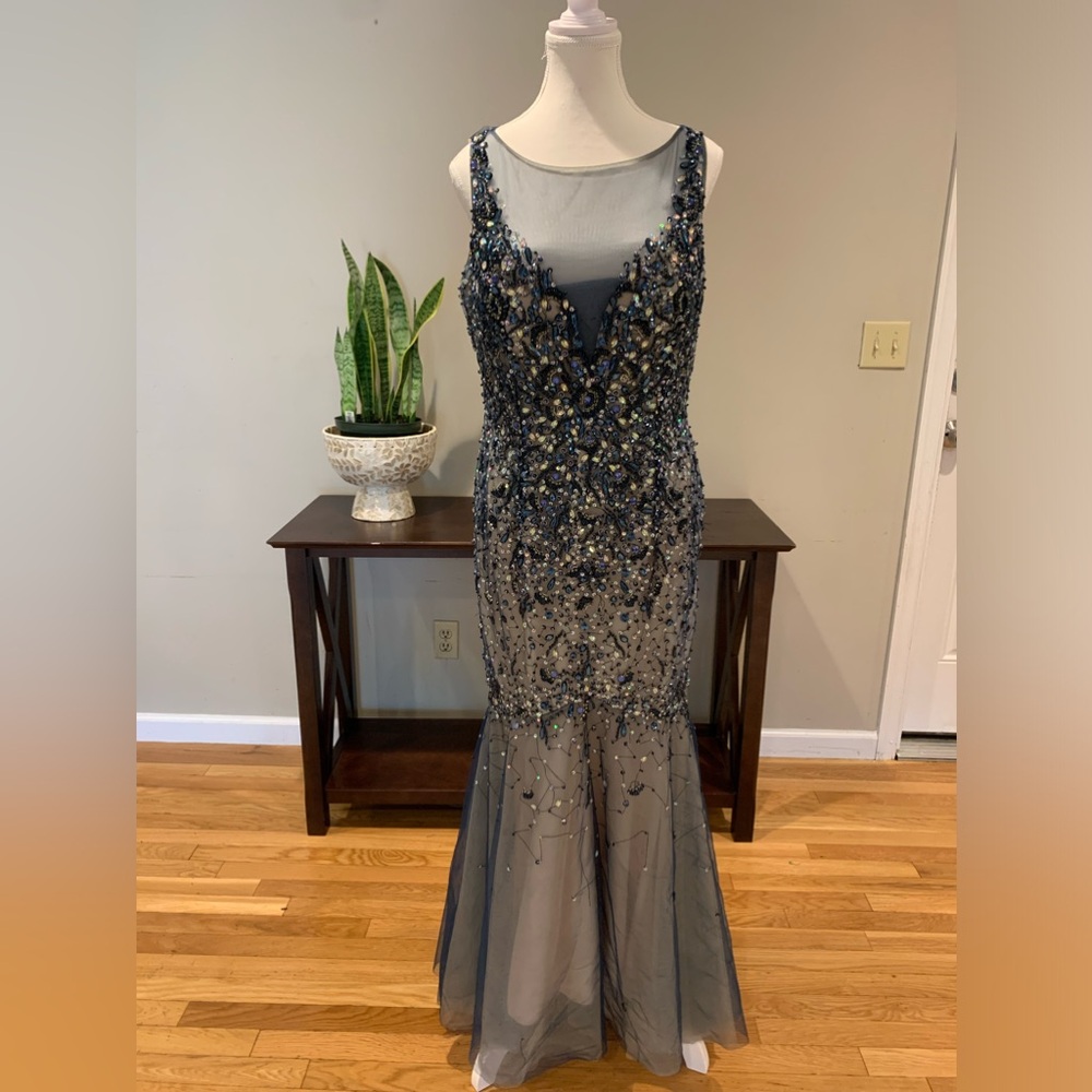 Evening dress navy blue with nude underlay. Gorgeous beading